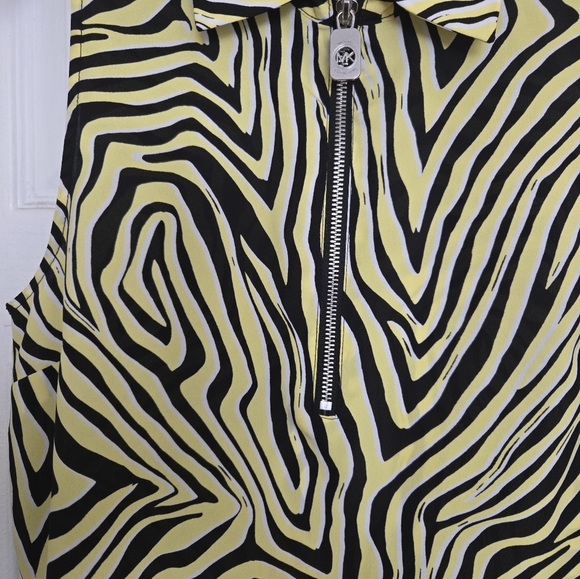 Women's Michael Kors Sleeveless Zebra Print Blouse - Picture 2 of 11